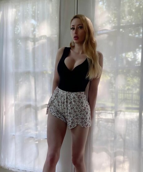 Alaina Taylor kostenlose nette galerien