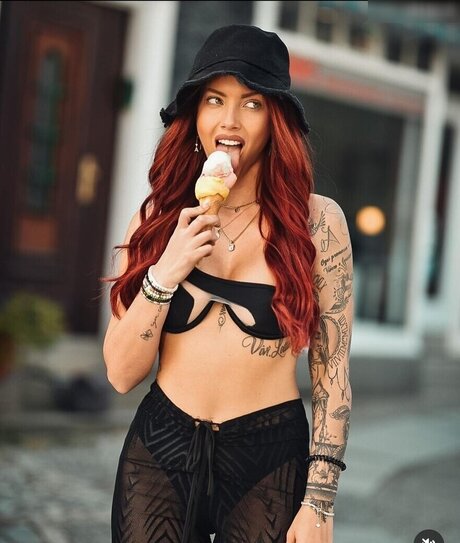 amateur-xxx-onlyfans sexy kunst bilder