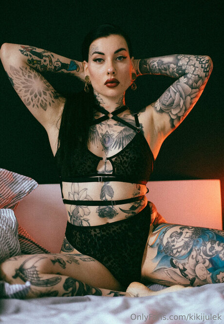 Kiki Julek perfekte sexy foto