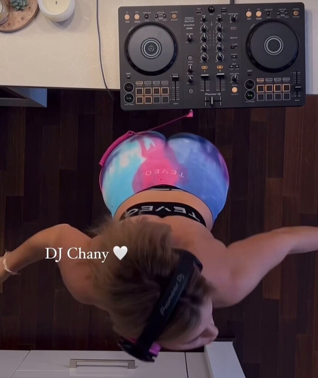 Chany Dakota perfekte pornografische fotos