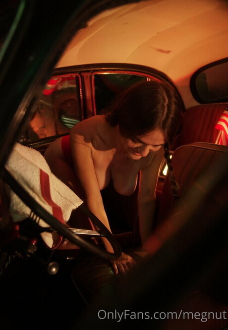 muskelmädchen-onlyfans erotische nackt archiv