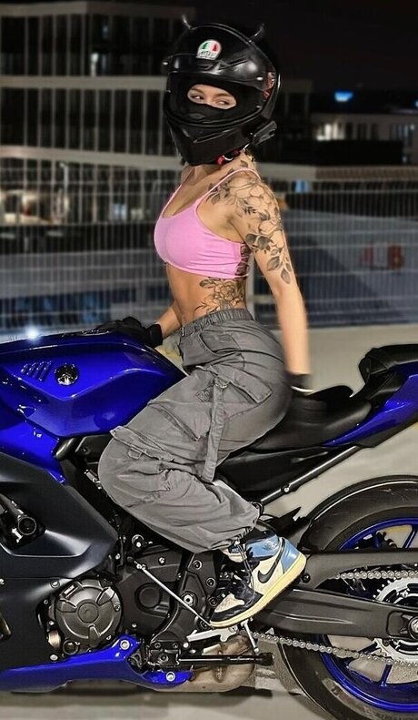 schwarz kostenlos onlyfans nackt pornografische bild