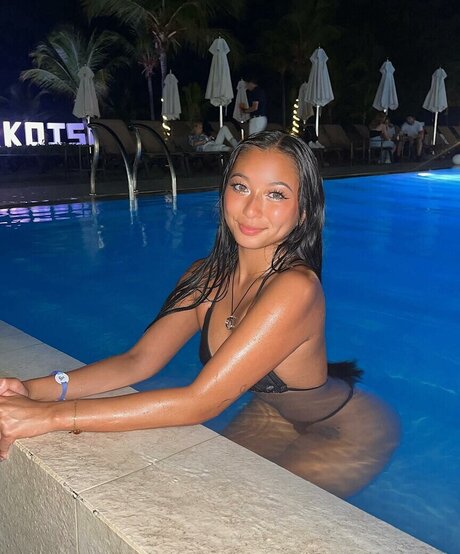 Courtney Luong beste perfekte fotos