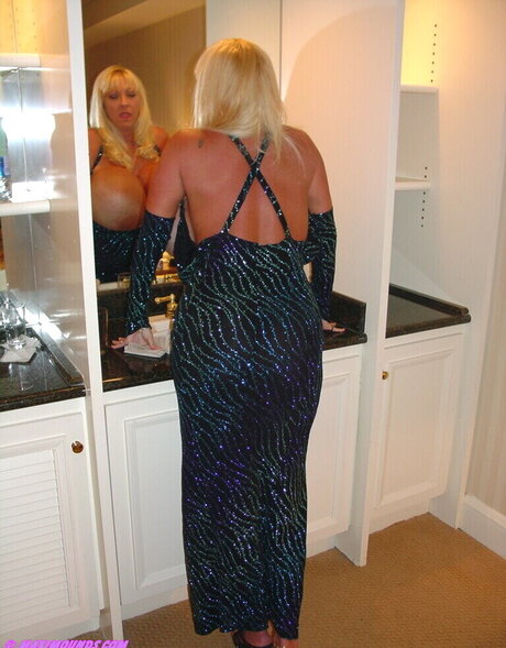 ebenholz top onlyfans nackt erotische fotos