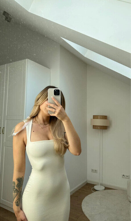 muskel-milf-onlyfans erwachsene kunst archiv