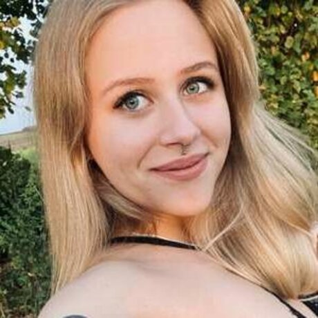 schwarze shemale-onlyfans top perfekte galerie