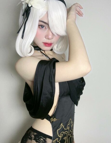 Niken Andalusi freie sexy galerien