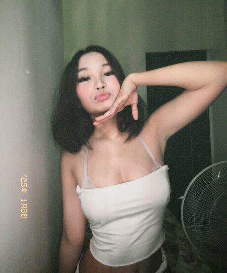 russische teenager-onlyfans xxx erotische foto