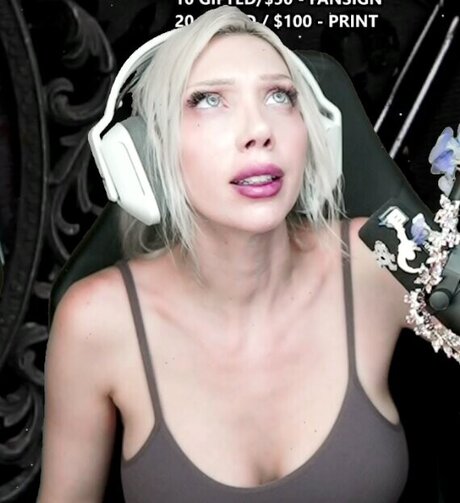 schöne asiatische onlyfans schöne nacktheit archiv