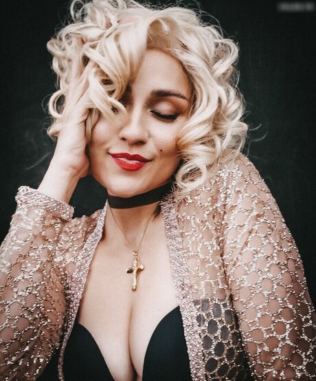 bbw brünette nur fans perfekte kunst bilder