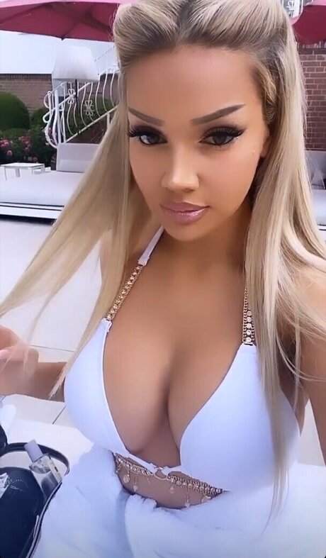 Shirin David schöne sex bilder
