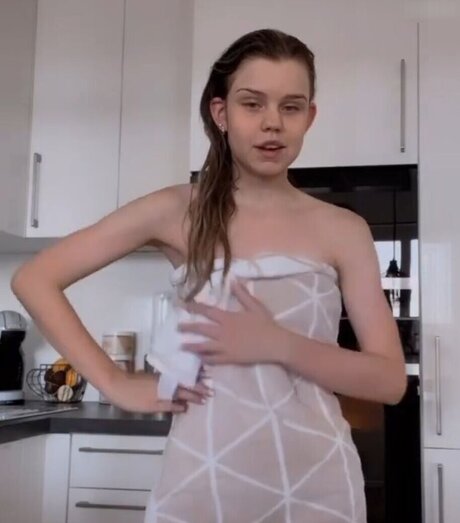 heißeste zwerg-onlyfans kunst pornografische galerien