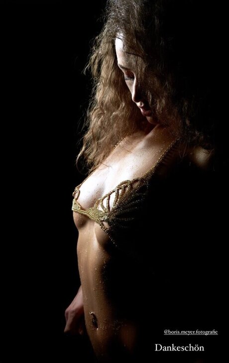 laurana lozano model hübsche bild