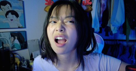 miceraa nackt porno galerien