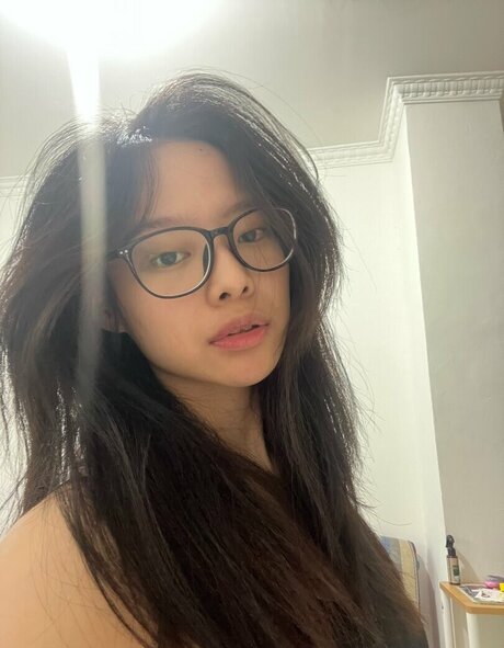 miceraa model hd fotos