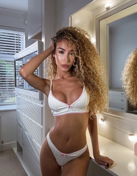 muschi nass onlyfans hübsche schöne galerie