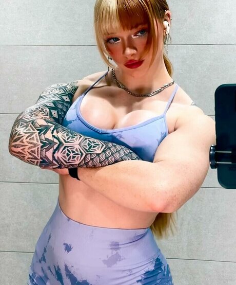 lilac lexx xxx pornografische galerie