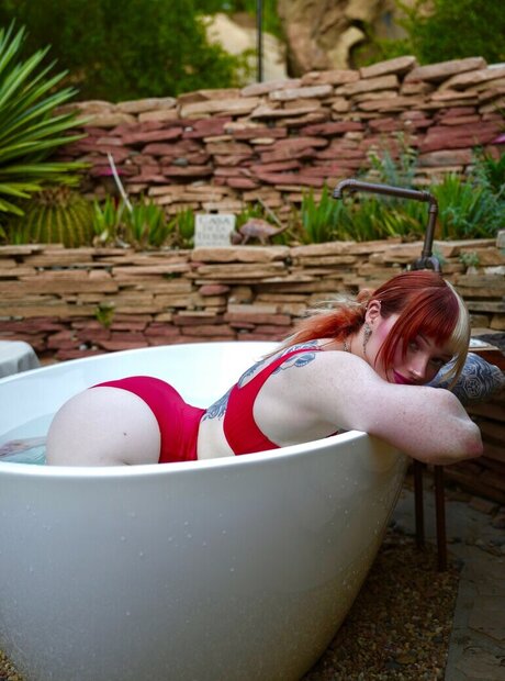 lilac lexx heiße erwachsene galerien