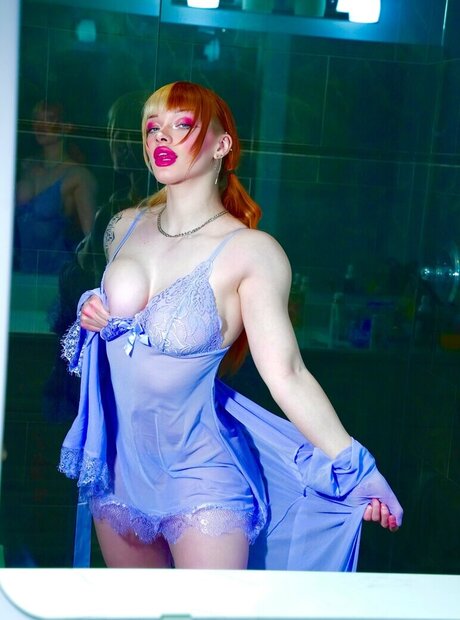 lilac lexx kostenlose akt bild