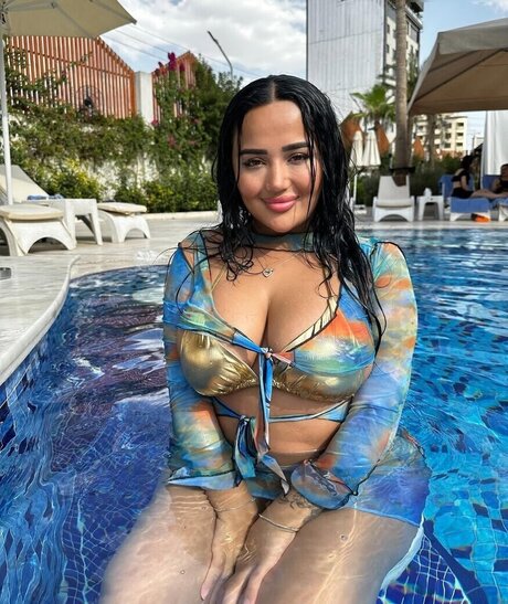 kleiner schwanz shemale onlyfans erwachsene schöne foto