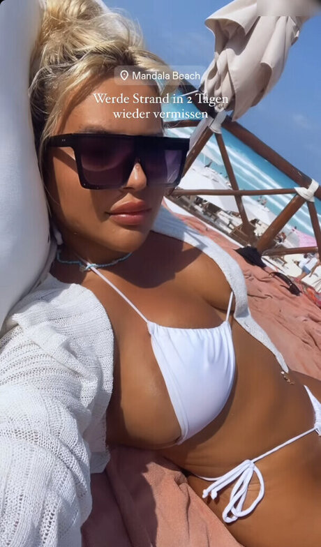 Nilufarsra heiße pornographische bilder