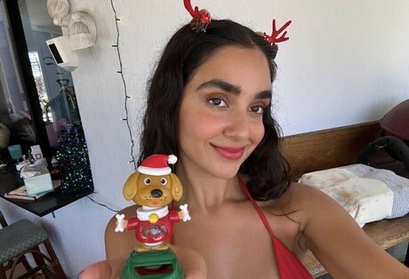 Geraldine Viswanathan perfekte pornographische foto
