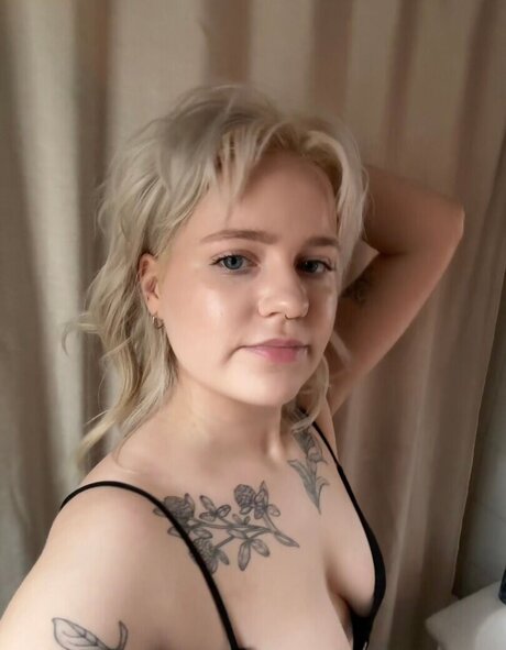 blondpeche exklusive erwachsene bilder