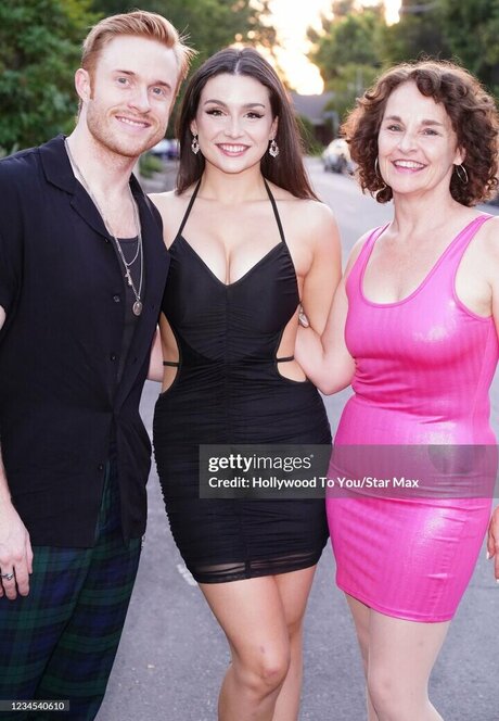 strandblondine onlyfans hübsche nackte fotos