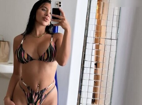 Leyla Lahouar erotische schöne fotos