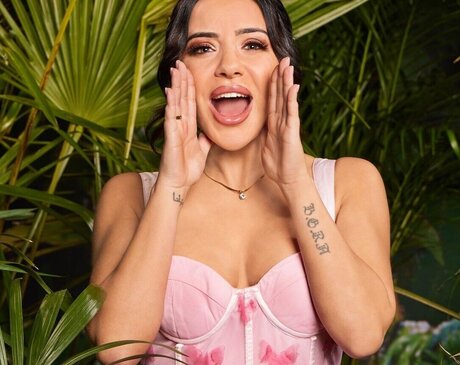 Leyla Lahouar kostenlose xxx galerie