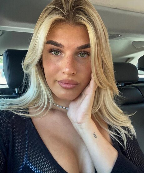 große titten college onlyfans erotische nette archiv