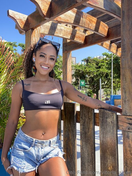 vitoria alves kostenlose sexy galerien