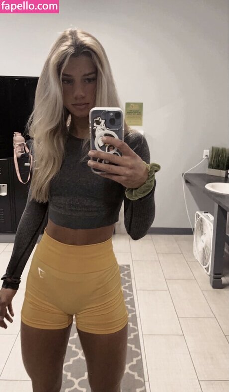 creampie-prinzessin onlyfans nackt schöne bild