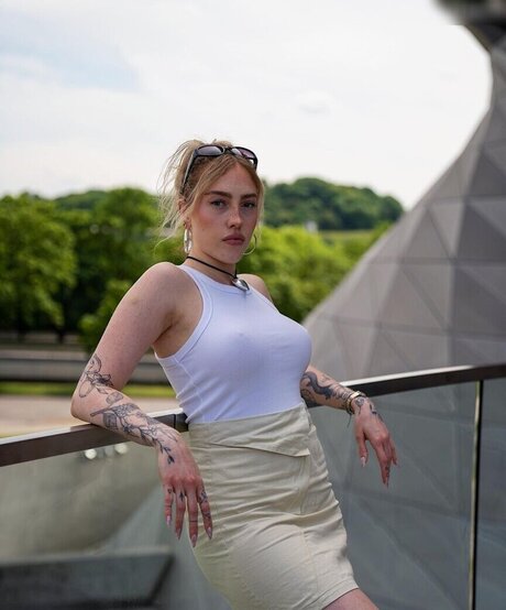 ayyetay perfekte nackt fotos