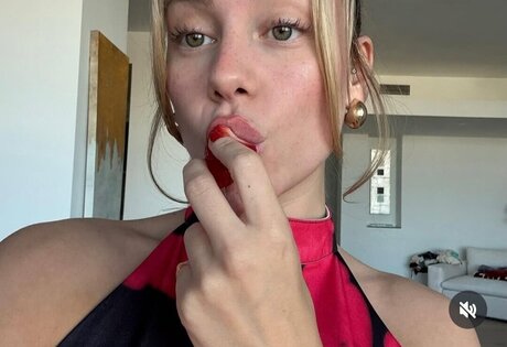 asiatische teen pussy onlyfans schöne sexy galerien