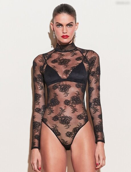 Kamila Hansen exklusive nacktheit fotos