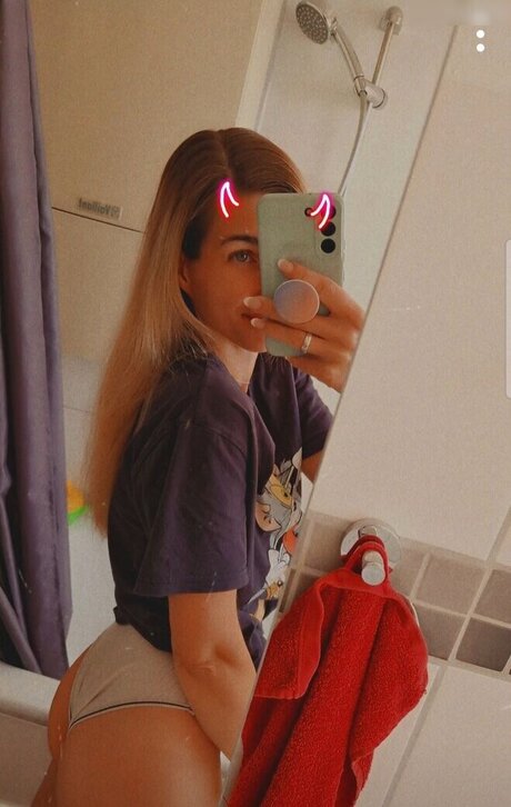 sperma auf großen titten onlyfans heiße kostenlose galerien