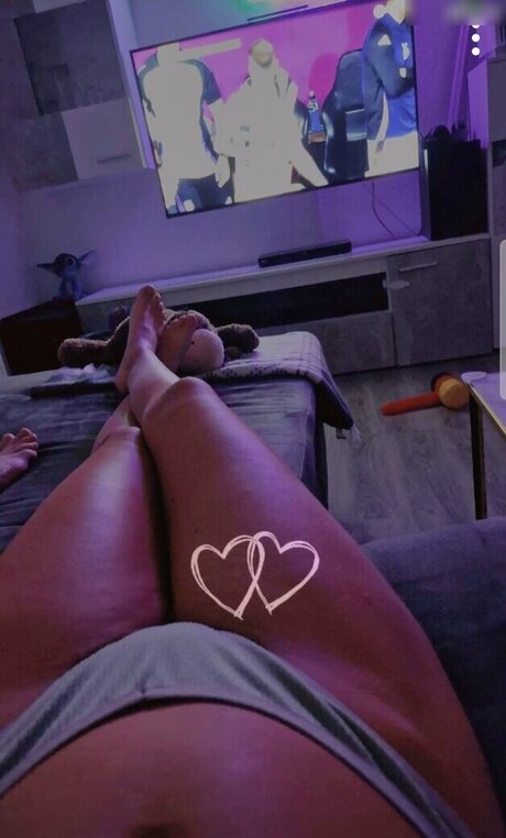 milf handjob onlyfans porno akt bilder