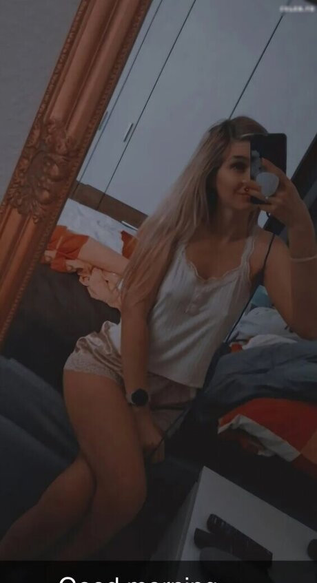 joi milf onlyfans perfekte heiße bilder