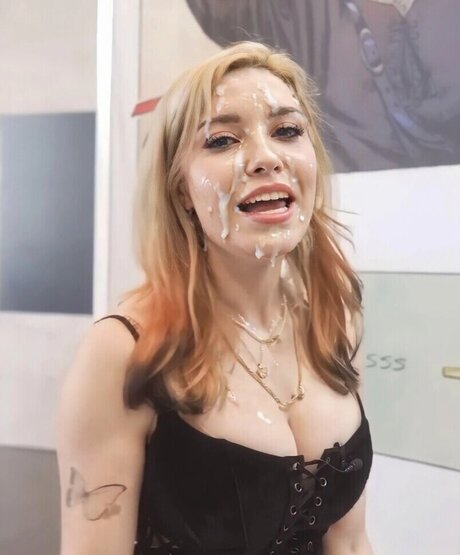 asiatische gilf-onlyfans porno nackte galerie