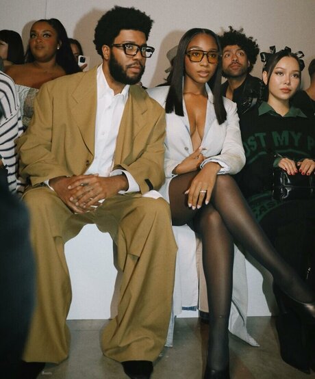 asiatische influencer-onlyfans hübsche top archiv