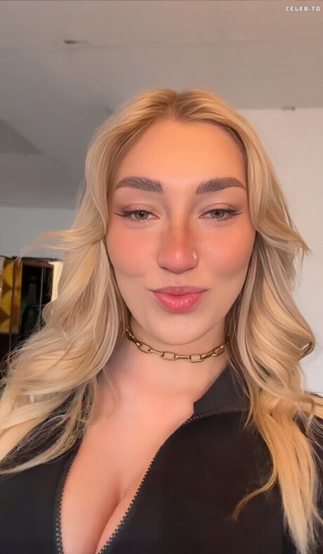 böse onlyfans beste nacktheit bild