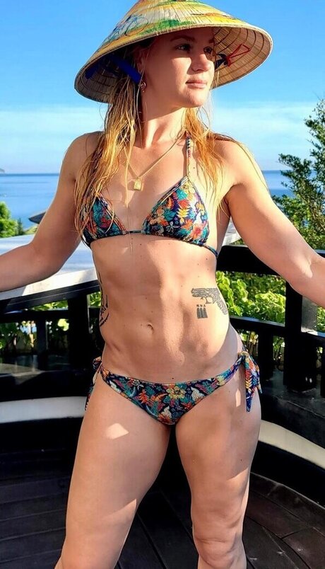 asiatische blondine nur fans nackt schöne archiv