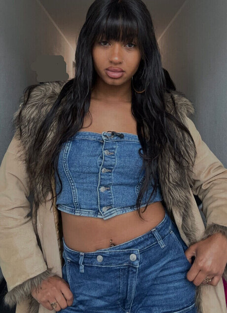 ebenholz-dildo onlyfans heiße pornografische archiv