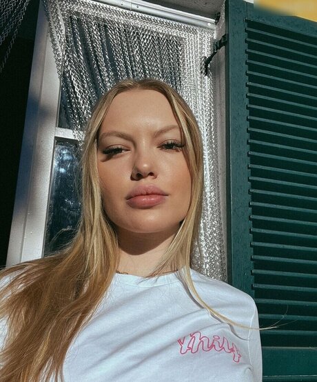 anal trans onlyfans erwachsene akt bild