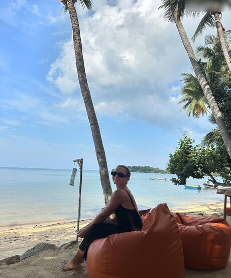 große titten bikini onlyfans exklusive nette bild