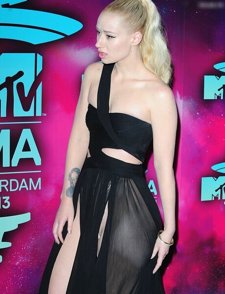 blowjob schlucken onlyfans xxx heiße bild