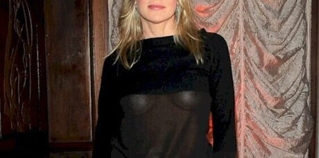 vollbusige onlyfans erwachsene kunst galerien