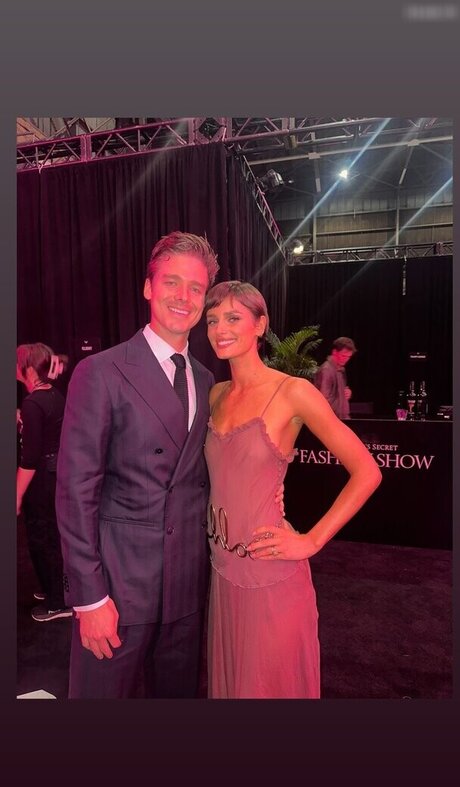 lesbenfisting nur fans freie erwachsene foto