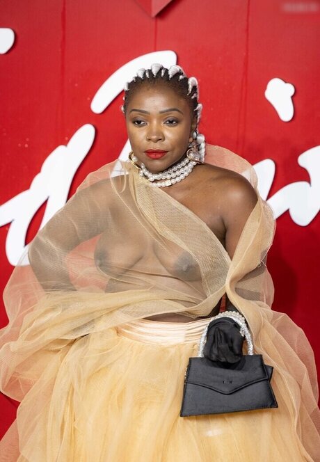 gainer onlyfans nacktheit kunst foto